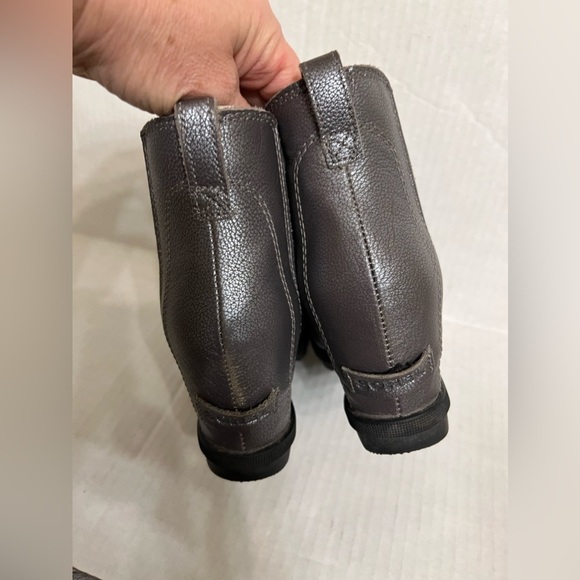 Sorel Joan Of Arctic Chelsea Shearling - Picture 5 of 16